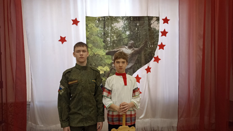 Герои живут среди нас.
